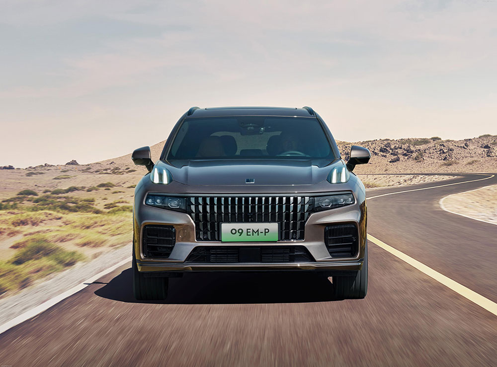 Lynk & Co 09